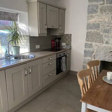 Feriehus The @ Burkedale House Corofin (Clare)